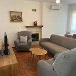 Casa El Abuelo Tomas 度假居 *