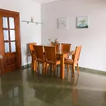Casa El Abuelo Tomas 度假居 *